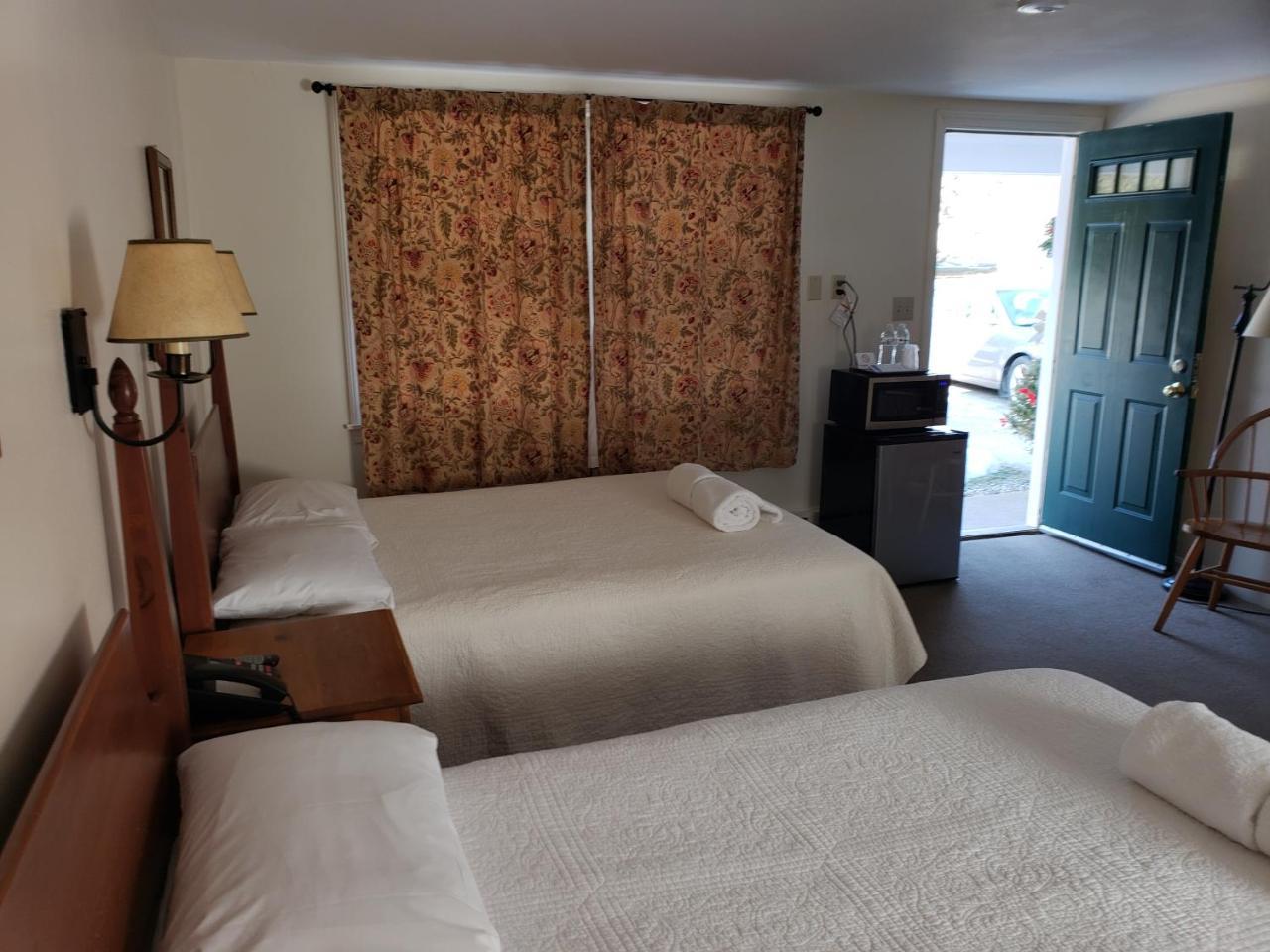 Fairway Motel New London Екстериор снимка